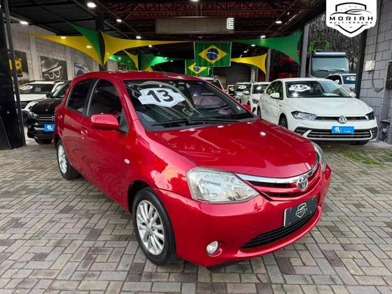 TOYOTA ETIOS 1.5 XLS 16V FLEX 4P MANUAL TOYOTA ETIOS 1.5 XLS 16V FLEX 4P MANUAL